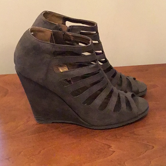 Wedge shoes - Picture 2 of 4